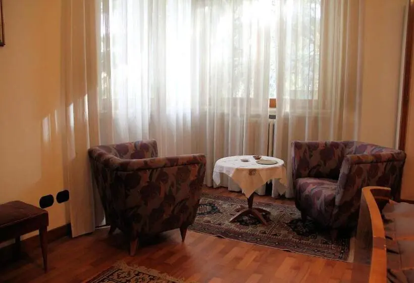 اتاق استاندارد, Villa Adele