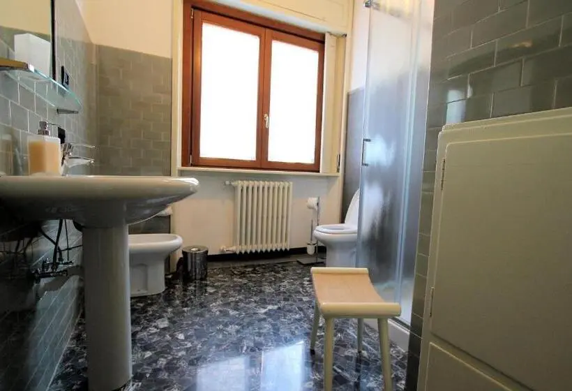 اتاق استاندارد یک نفره, Villa Adele