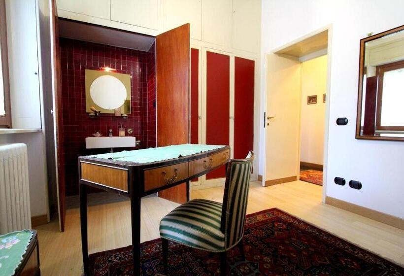 اتاق استاندارد یک نفره, Villa Adele