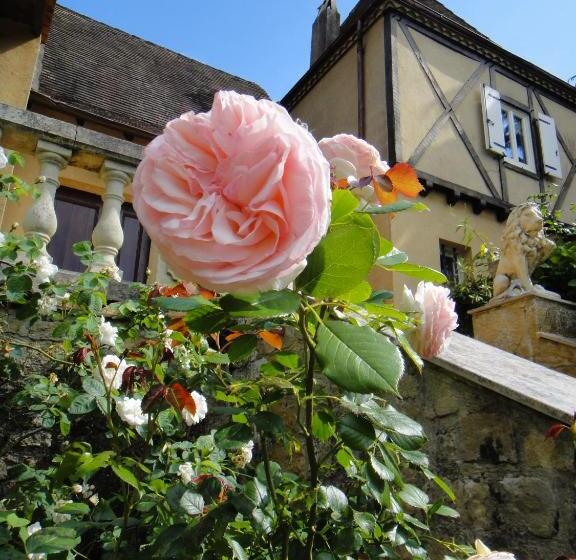 Suite, Le Tambourinet