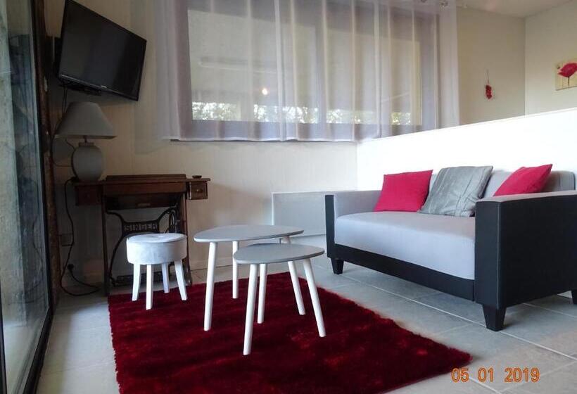 Monolocale Superiore, Le Tambourinet