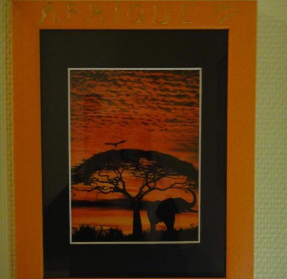 Suite, Le Tambourinet