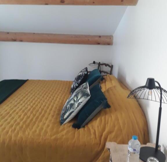Номер Стандарт, Mon Chemin Privé