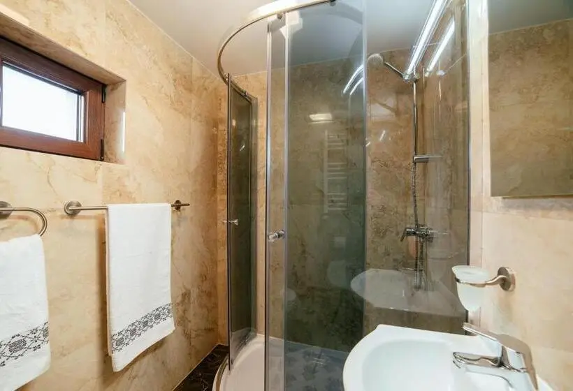 １ベッドルームハウス, Serban Cottage