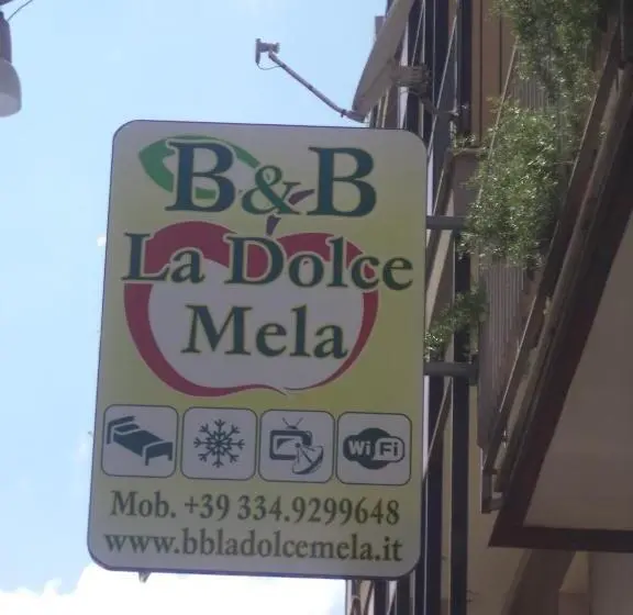キングサイズベッドのスイートルーム, B&b Affittacamere La Dolce Mela