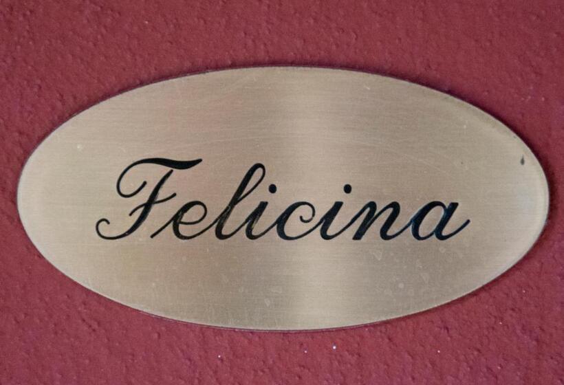 غرفة قياسية, Villa Goccia Di Vino