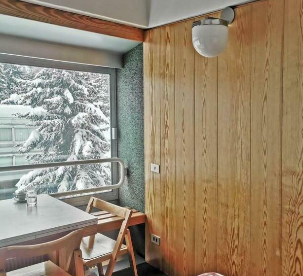 شقة غرفة واحدة, Residenza Albaré