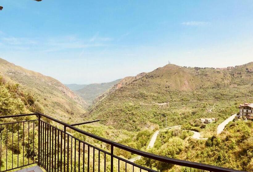 חדר סטנדרט לשלושה, B&b Serena