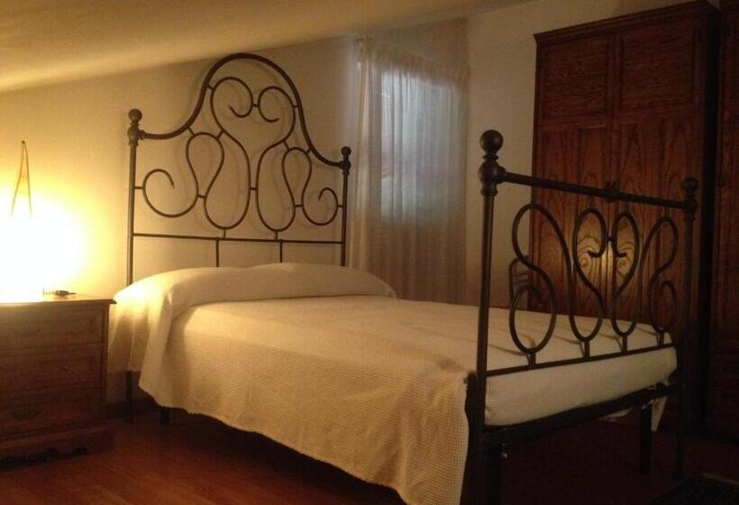 اتاق استاندارد یک تخته با سرویس بهداشتی مشترک, La Spiga