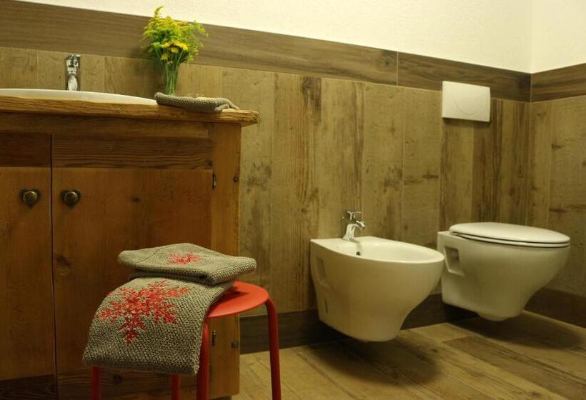 חדר סטנדרט לשלושה, Maison Chabod