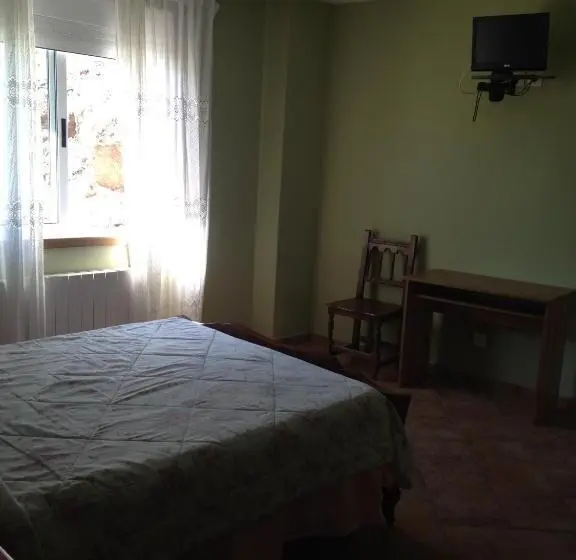 スタンダードルーム, Pension Meson Paz