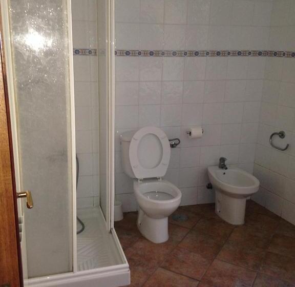 اتاق استاندارد, Pension Meson Paz