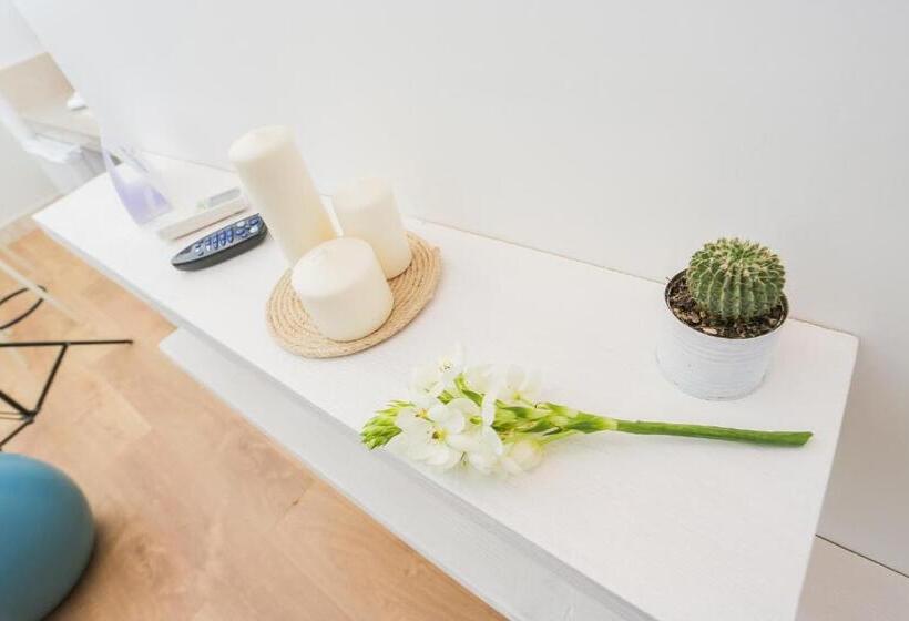 패밀리 룸, Le Stanze Di Brando E Nico