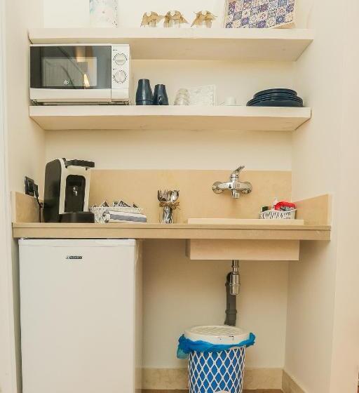 발코니가 있는 4인용 스탠다드 룸, Le Stanze Di Brando E Nico