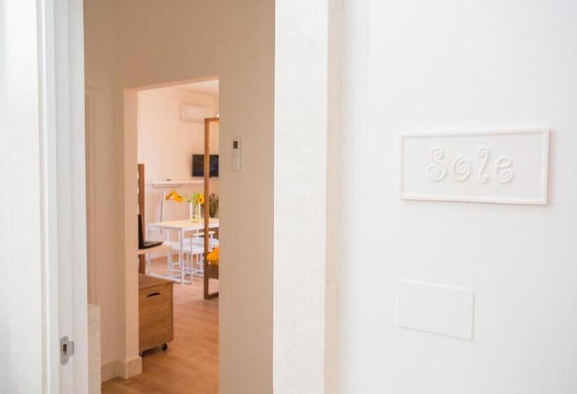 발코니가 있는 4인용 스탠다드 룸, Le Stanze Di Brando E Nico