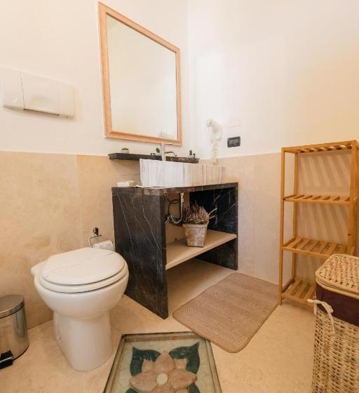 스탠다드 트리플 발코니 룸, Le Stanze Di Brando E Nico