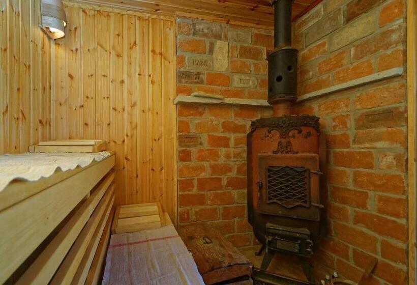 חדר דלוקס, Pataky Borporta