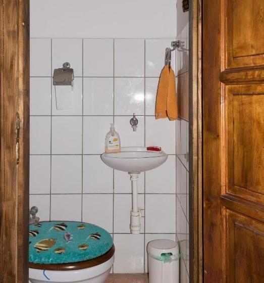 חדר דלוקס, Pataky Borporta