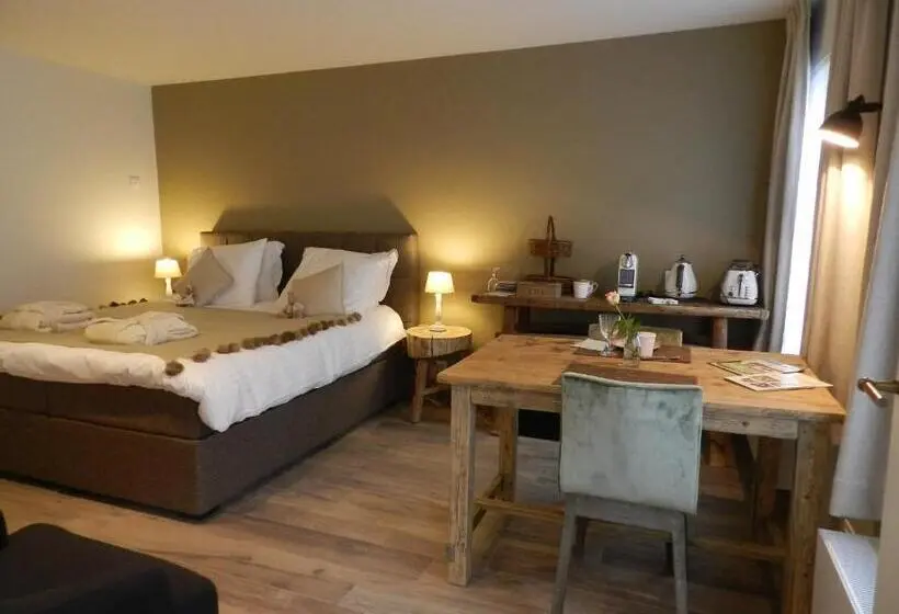 キングサイズベッドのデラックスルーム, B&b De Swaenhoeck