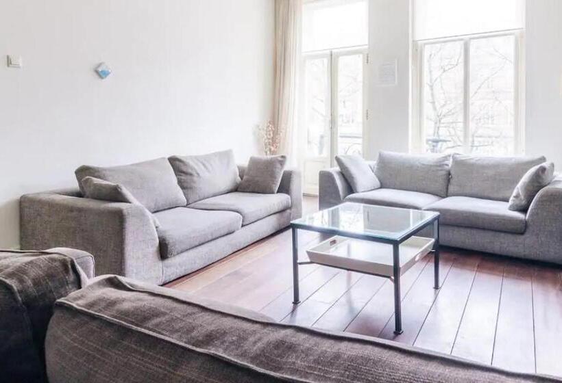 1ベッドルームのスーペリアアパートメント, Marnix Modern: Supercentral 8p