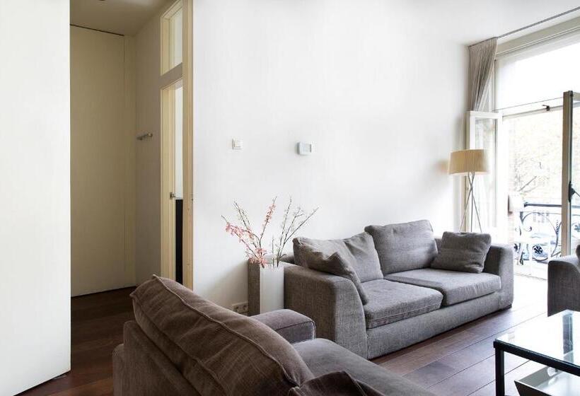 1ベッドルームのスーペリアアパートメント, Marnix Modern: Supercentral 8p