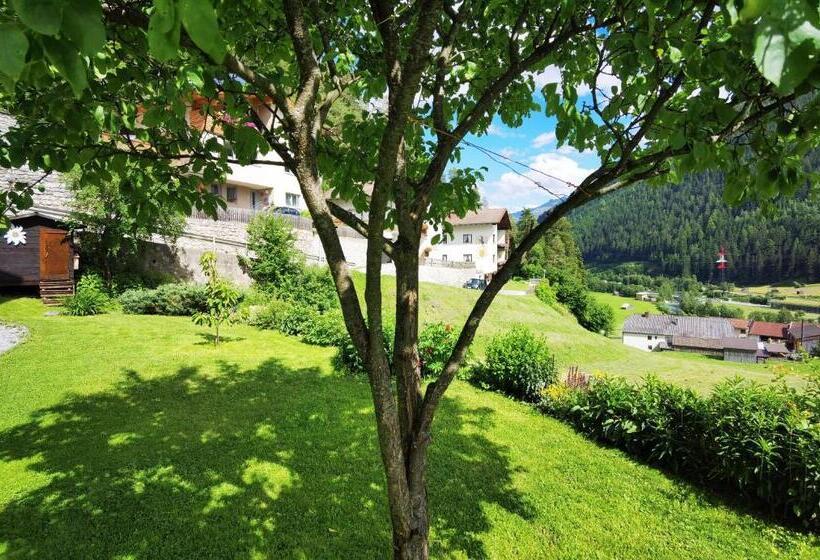 آپارتمان 1 خوابه با چشم‌انداز, Gästehaus Scherl
