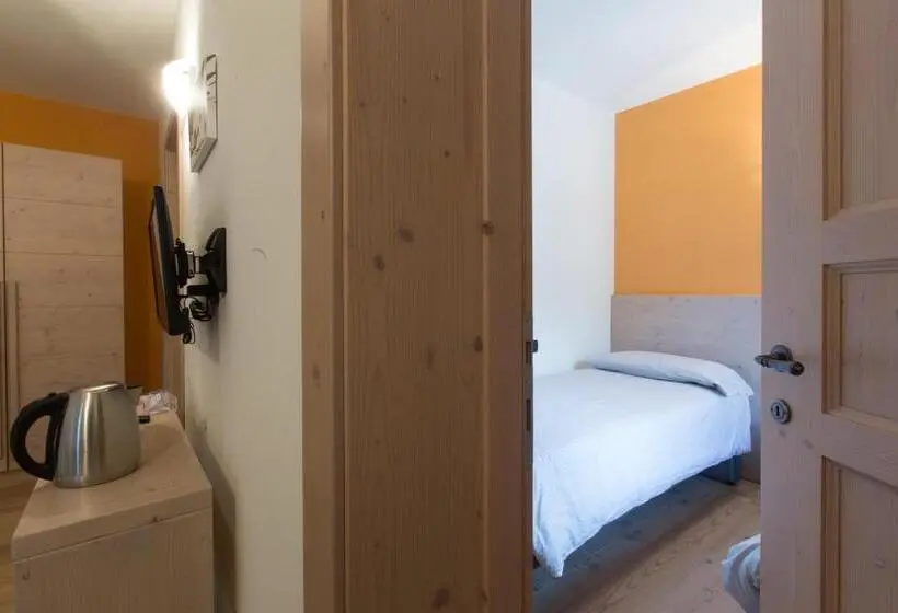 ファミリールーム, Marzia Rooms