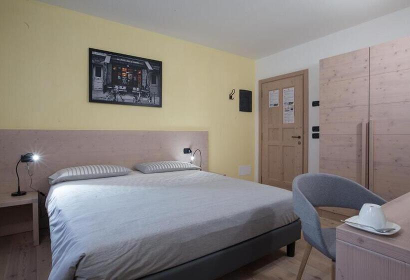 エコノミールーム, Marzia Rooms