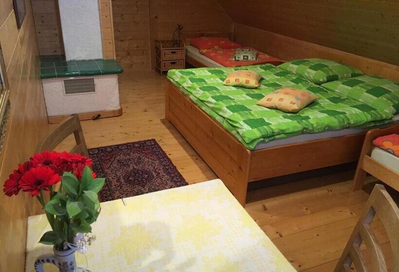 침실 3개 아파트, Roubenka Elisabeth