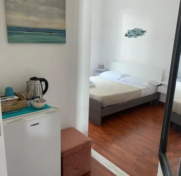 اتاق اکونومی, Sollevante Guest House
