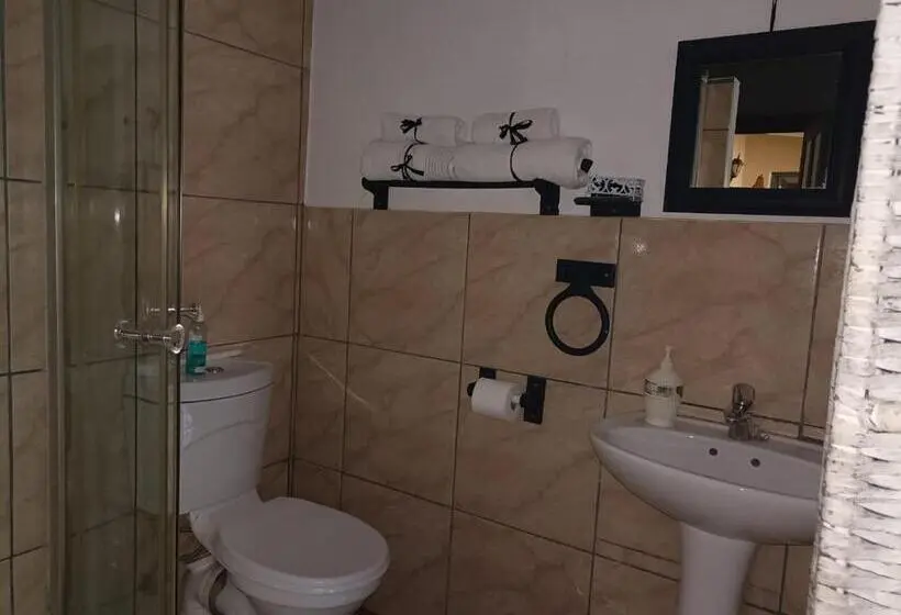 スタンダードルーム, Villa Luca Guesthouse & Chalets