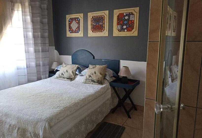 スタンダードルーム, Villa Luca Guesthouse & Chalets