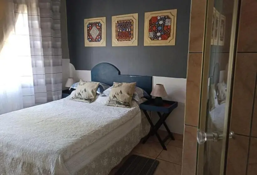 スタンダードルーム, Villa Luca Guesthouse & Chalets