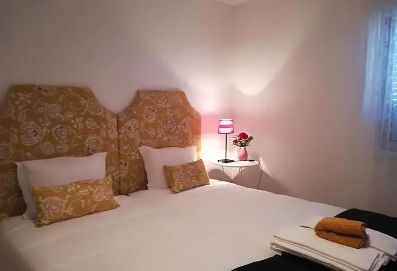 エコノミールーム, Inn Golegã