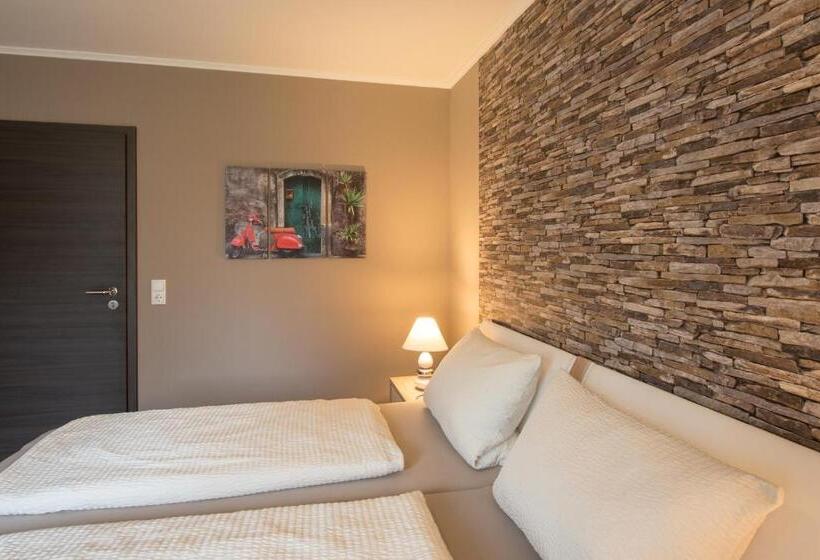 Номер Стандарт, Gästehaus Eifelzauber