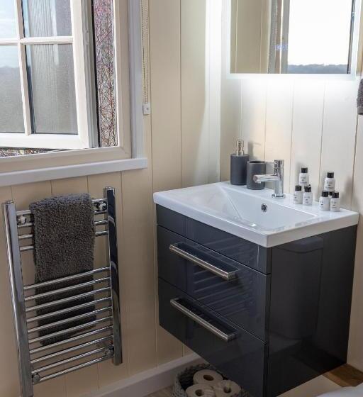 标准房带园景, Abbey Farm Glamping & Cottage