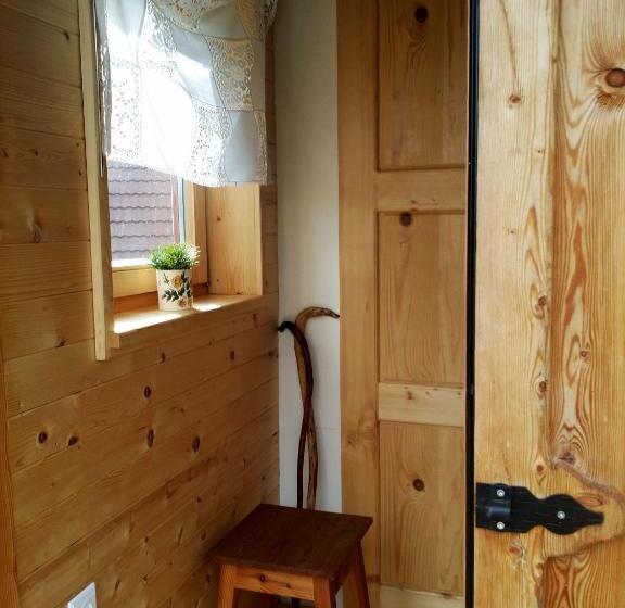 بانگلوی استاندارد, Guesthouse Planinski Dom Majerhold