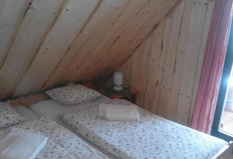 اتاق خانوادگی, Guesthouse Planinski Dom Majerhold