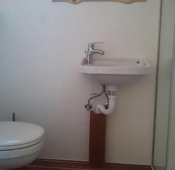 اتاق خانوادگی, Guesthouse Planinski Dom Majerhold