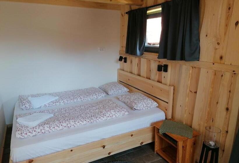 آپارتمان 1 خوابه, Guesthouse Planinski Dom Majerhold