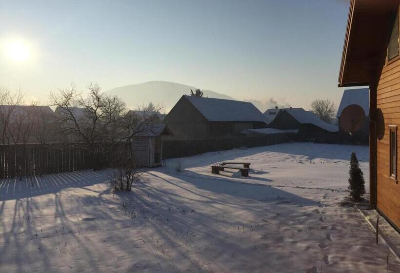 חדר משפחתי נוף לגינה, Nimfa Apartments