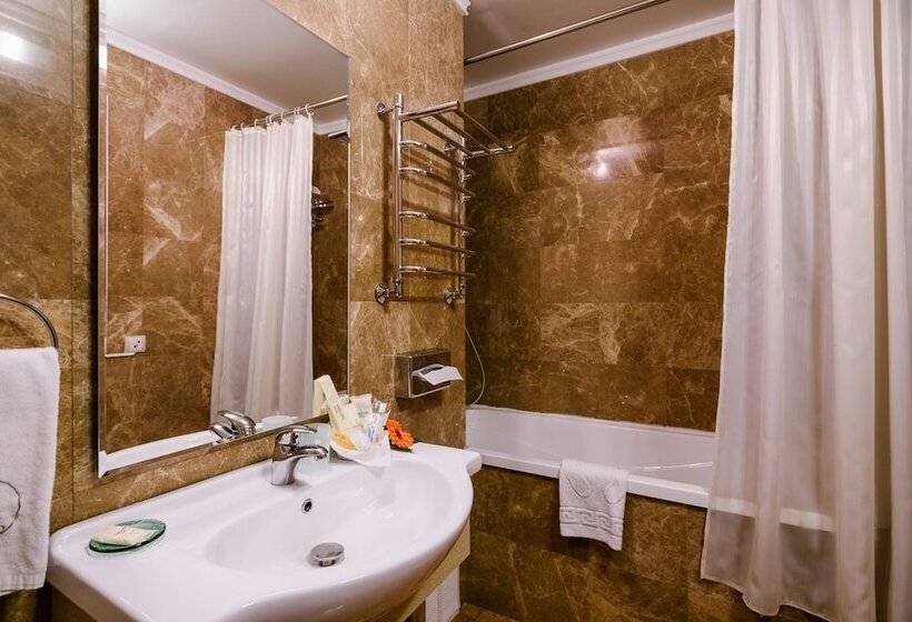 חדר קלאסי עם נוף עירוני, Grand Hotel Astrakhan