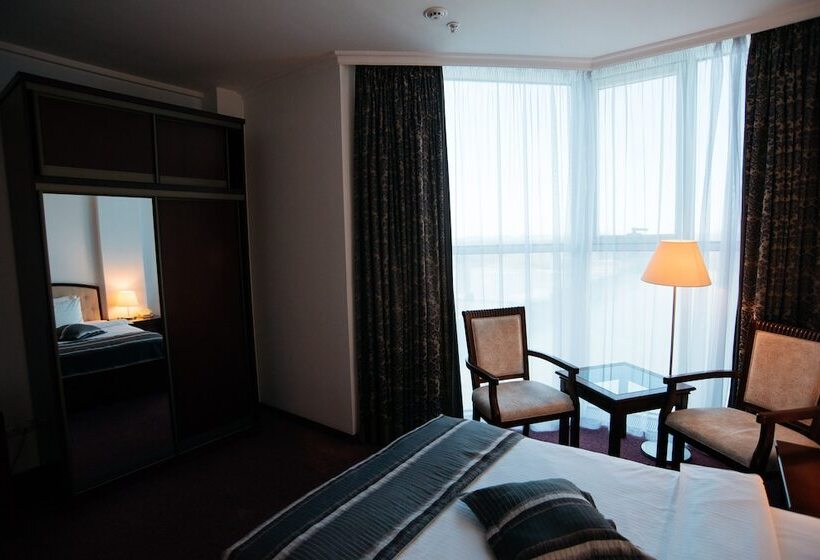 חדר קלאסי עם נוף עירוני, Grand Hotel Astrakhan