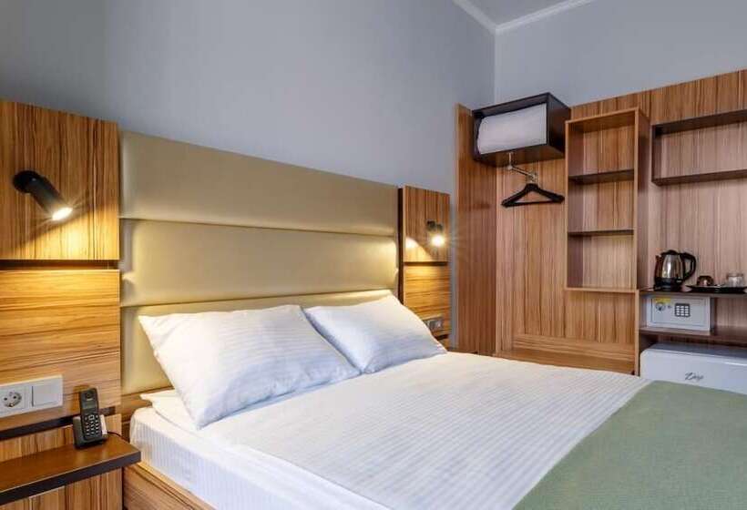비즈니스룸, Cronwell Nika Center