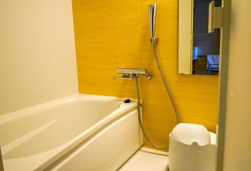 غرفة عائلية, Kitayuzawa Mori No Soraniwa