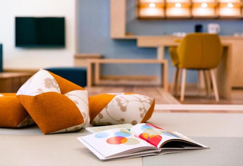 غرفة عائلية, Kitayuzawa Mori No Soraniwa