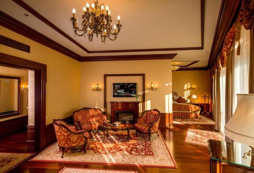 سوئیت پرزیدنت, Nobilis