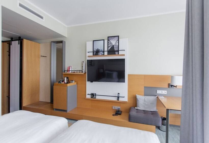 اتاق استاندارد با بالکن, Sopot Marriott Resort & Spa