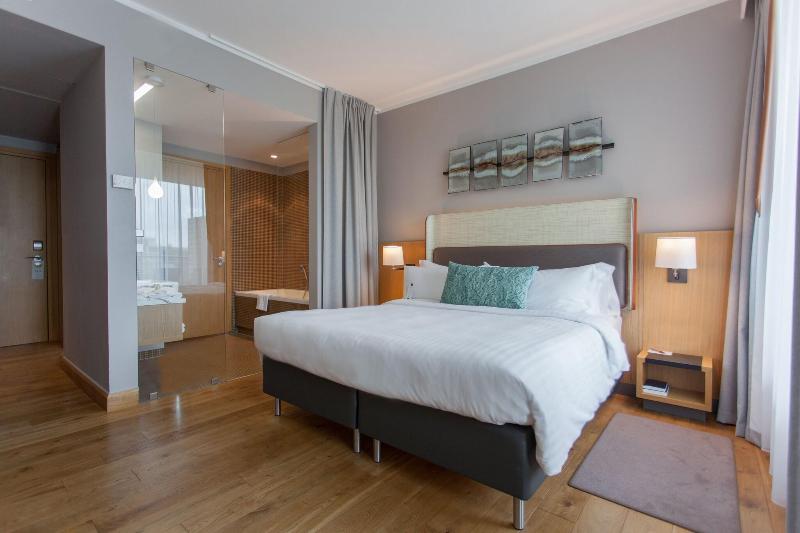 اتاق سوپریور با تخت بزرگ, Sopot Marriott Resort & Spa