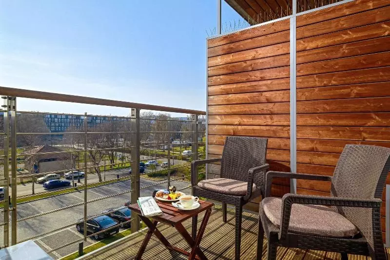 اتاق استاندارد با تخت بزرگ, Sopot Marriott Resort & Spa